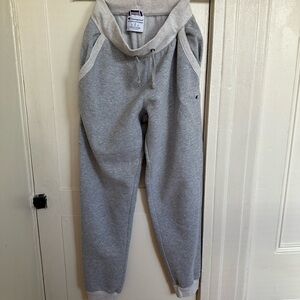 Champion Gray Sweatpants with Elastic Waistband and Tapered Ankles